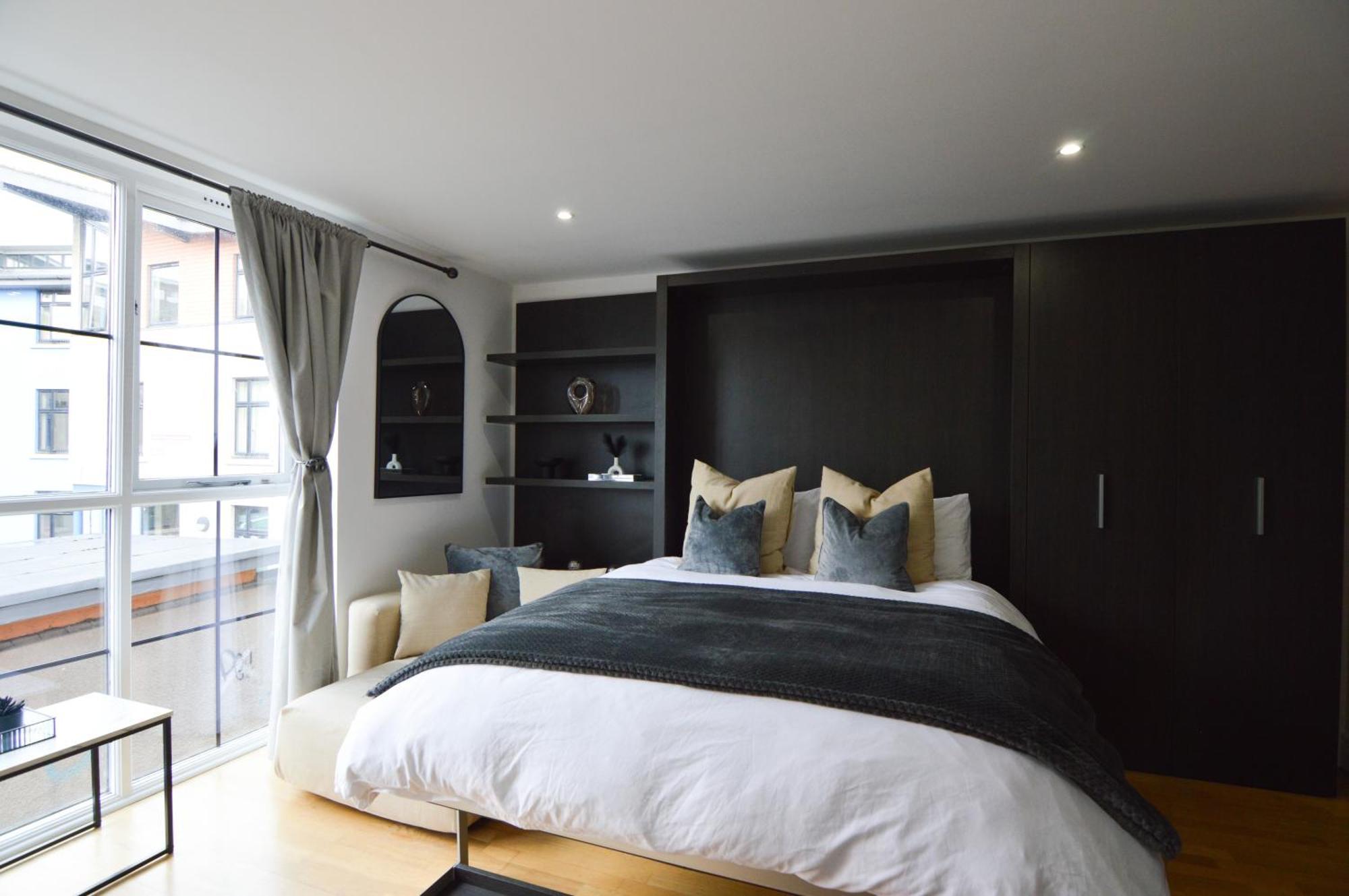 Cosy, Centrally Located Studio With Gated Parking! Loughborough Extérieur photo